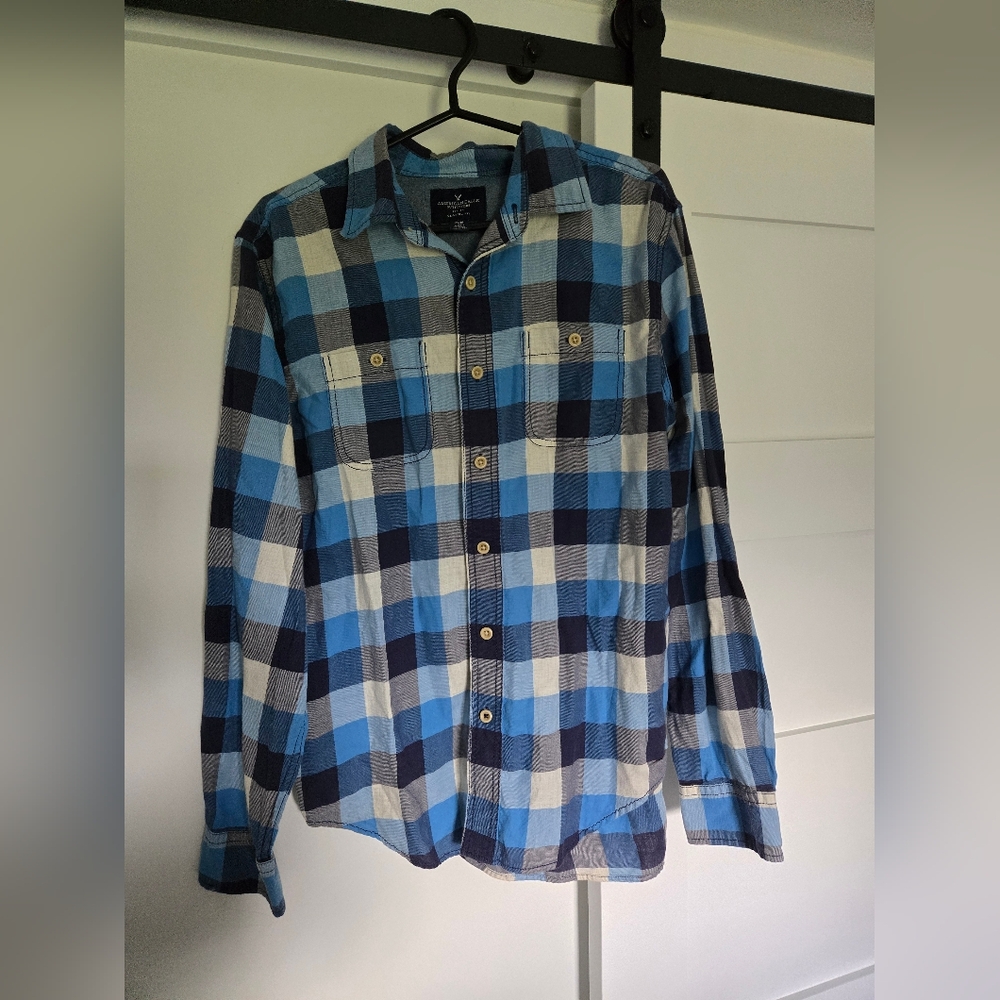 American Eagle plaid shirt